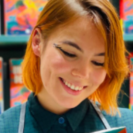 Xuri Fenton (@xurirux)